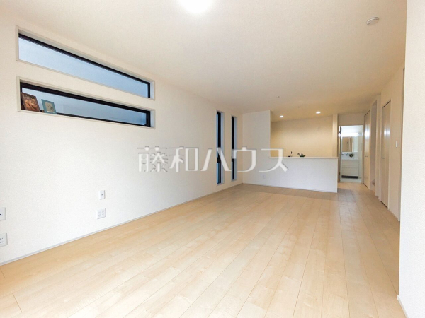 1号棟　リビング　【新座市新堀１丁目】