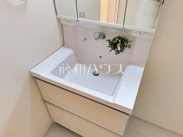 1号棟　洗面室　【新座市新堀１丁目】