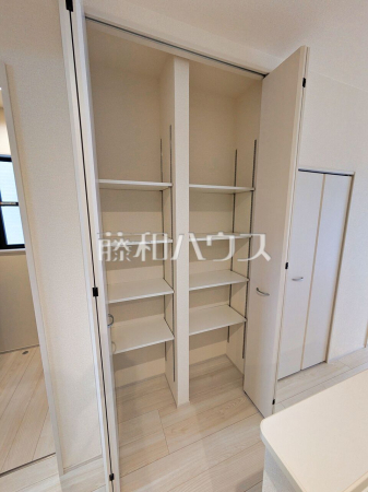 2号棟　収納　【新座市新堀１丁目】
