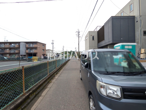 接道状況および現場風景　【小牧市小牧１丁目】