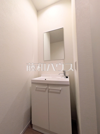 洗面室　【練馬区三原台３丁目】