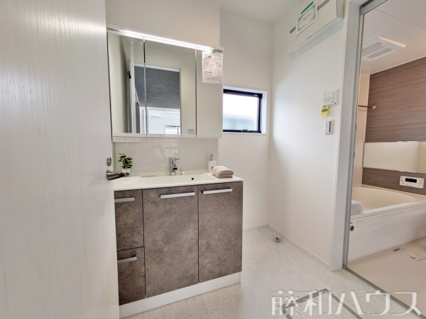 2号棟　洗面室　【春日井市不二ガ丘３丁目】