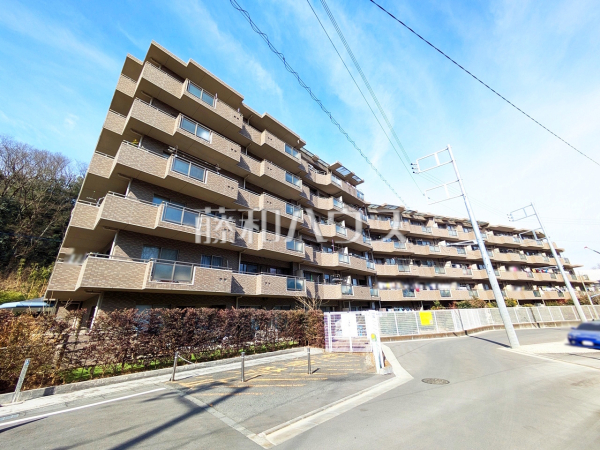 外観　【メゾンドール高尾】