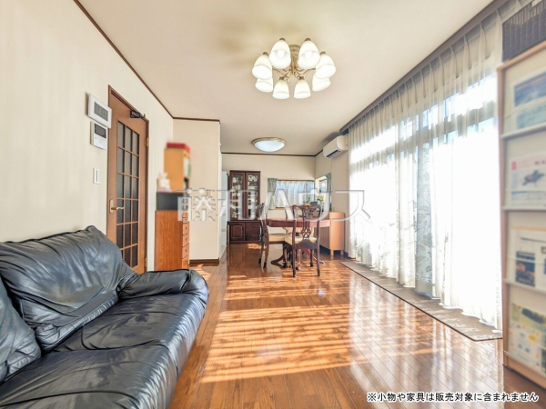 リビング 【東久留米市南沢1丁目】 リビング 【東久留米市南沢1丁目】