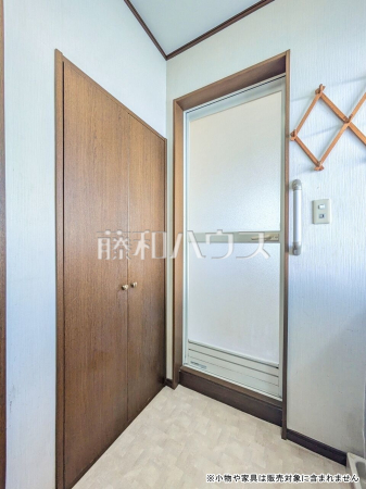 洗面室の扉 【東久留米市南沢1丁目】 洗面室の扉 【東久留米市南沢1丁目】