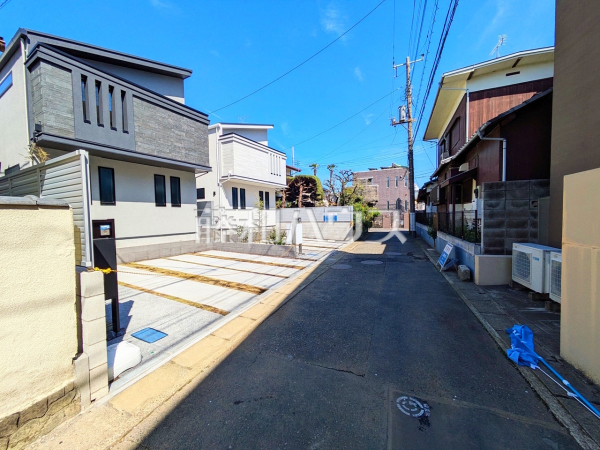 接道状況および現場風景　【世田谷区成城７丁目】