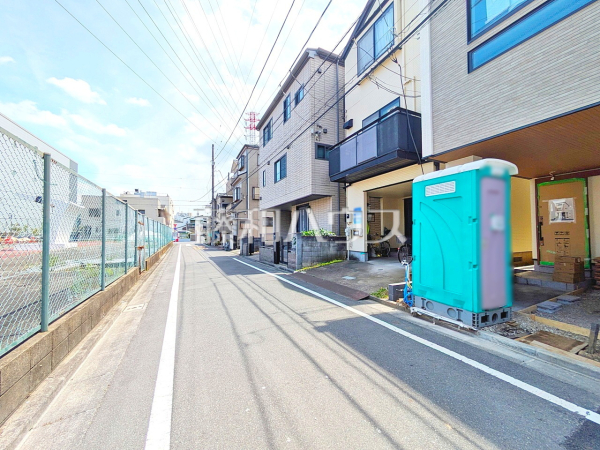 接道状況および現場風景　【板橋区新河岸１丁目】