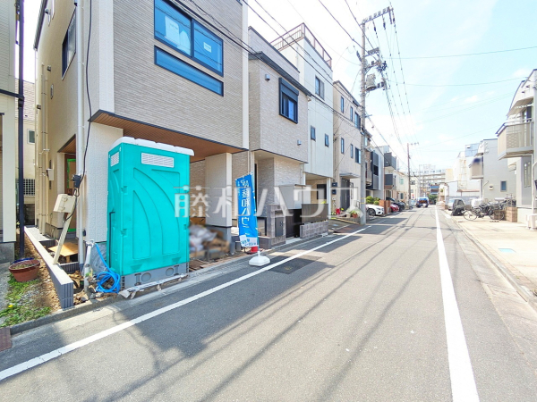 接道状況および現場風景　【板橋区新河岸１丁目】