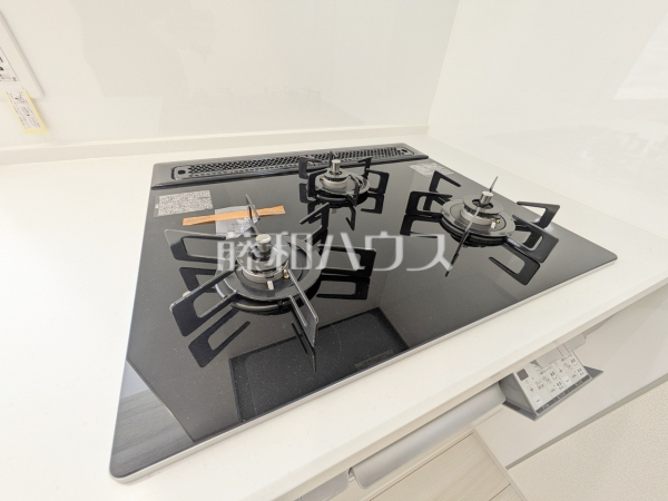 ガスコンロ　【三鷹市新川２丁目】
