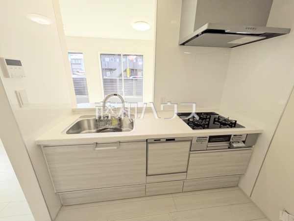 キッチン　【三鷹市新川２丁目】