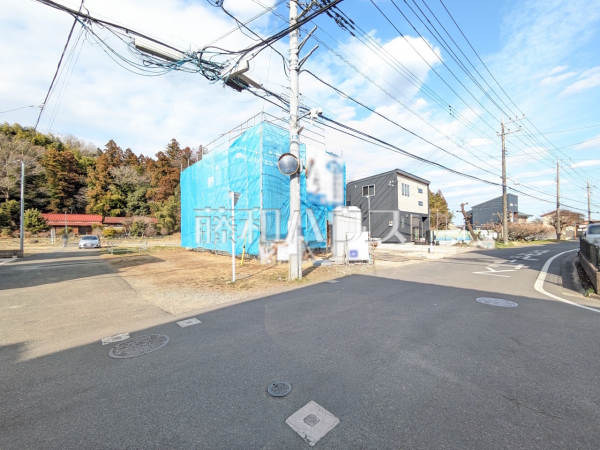 接道状況および現場風景　【八王子市西寺方町】