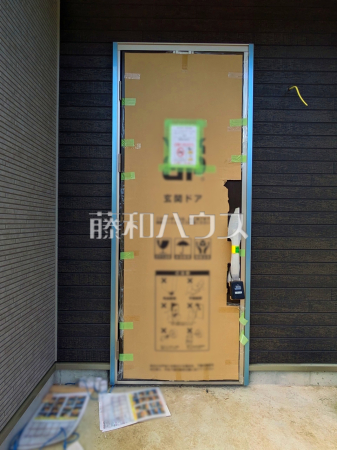 A号棟　玄関　【八王子市西寺方町】