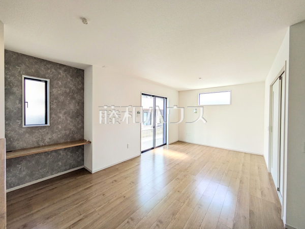 2号棟　リビング　【福岡市南区屋形原１丁目】