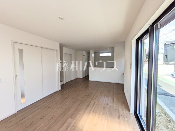 2号棟　リビング　【福岡市南区屋形原１丁目】