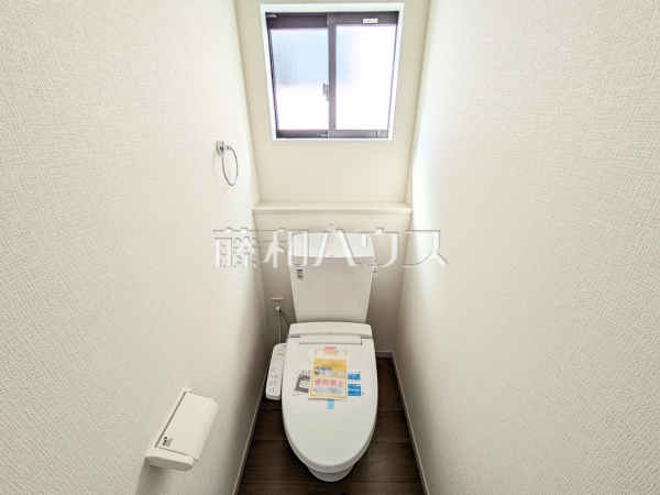 2号棟　トイレ　【福岡市南区屋形原１丁目】