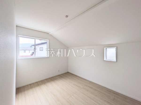 1号棟　居室　【福岡市南区長住７丁目】