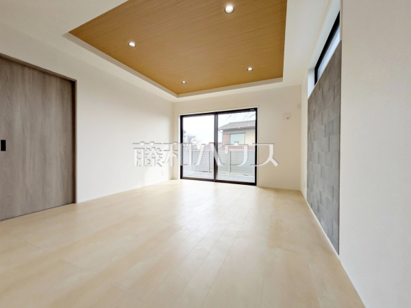 2号棟　リビング　【三鷹市中原２丁目】