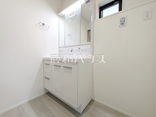 2号棟　洗面室　【三鷹市中原２丁目】