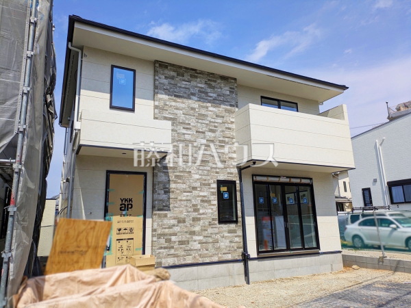 2号棟　外観/お住まい探しは、家の良し悪しだけでなく周辺環境も重要なポイントです。ぜひ一度お客様の目でご覧ください。　【福岡市中央区輝国２丁目】