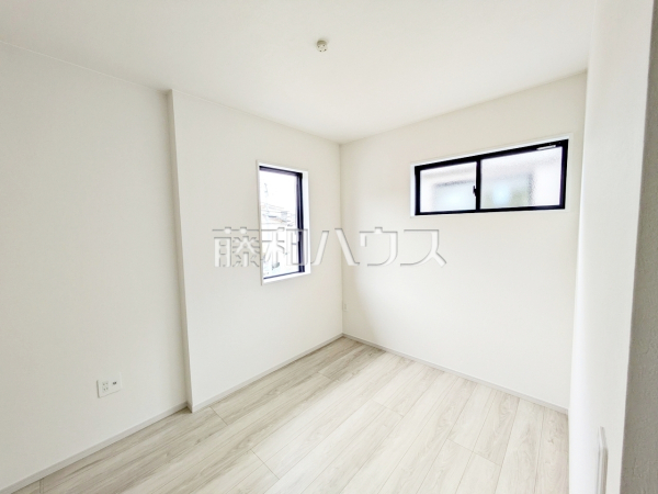 2号棟　居室　【福岡市中央区輝国２丁目】