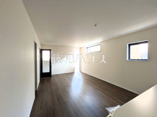 1号棟　リビング　【福岡市早良区飯倉３丁目】