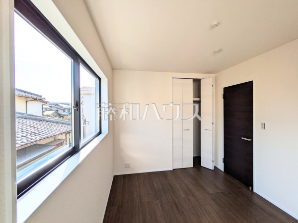 1号棟　居室　【福岡市早良区飯倉３丁目】