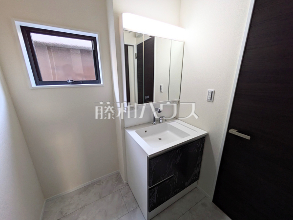 1号棟　洗面室　【福岡市早良区飯倉３丁目】