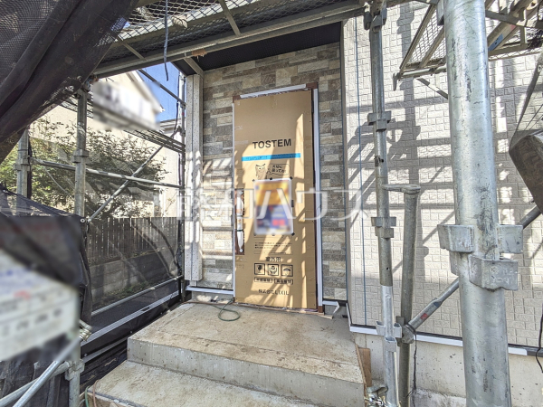 1号棟　玄関　【小平市回田町】