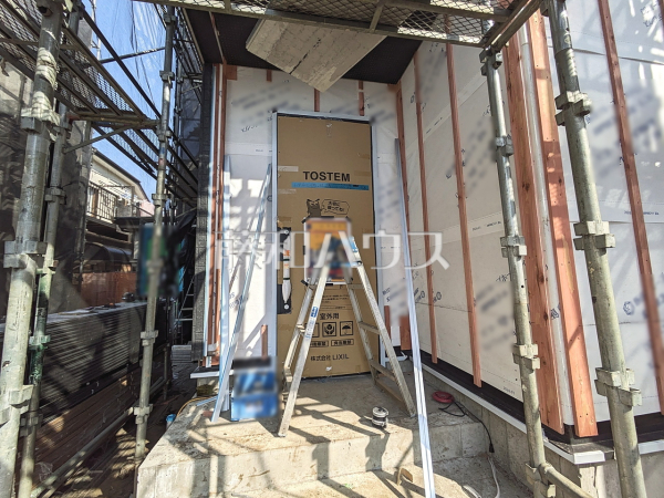 2号棟　玄関　【小平市回田町】