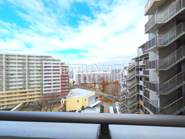 住戸からの眺望写真　【ジェネシティ　サンライトコート】