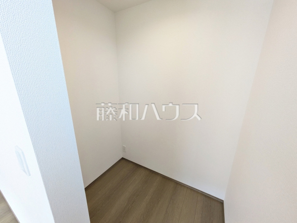 書斎　【小牧市小牧１丁目】