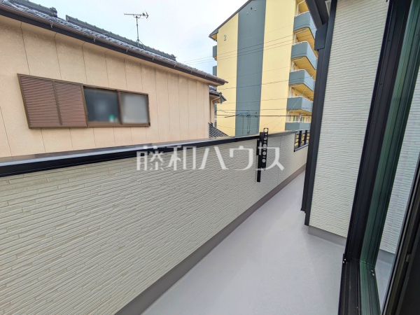 バルコニー　【小牧市小牧１丁目】