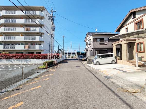 接道状況および現場風景　【小牧市小牧１丁目】