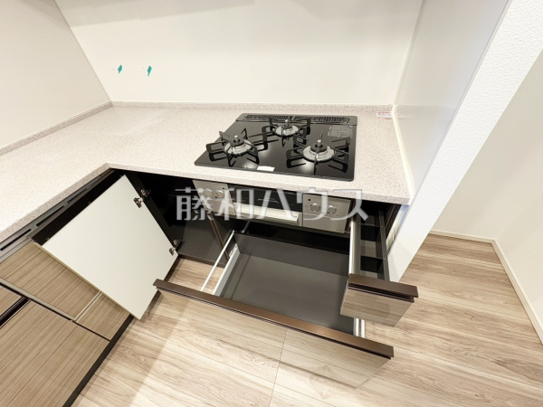 キッチン　【レーベン清瀬ザ・タワー】