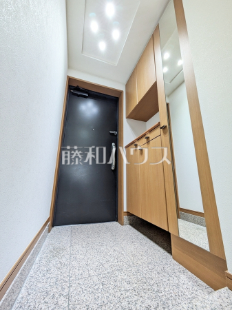 玄関　【日神パレステージ国領】