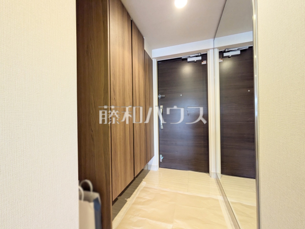 玄関ホール　【オハナ豊田多摩平の森】