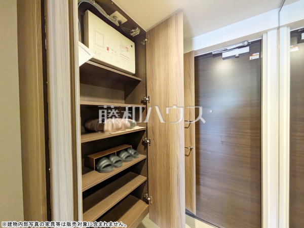 玄関収納　【オハナ豊田多摩平の森】