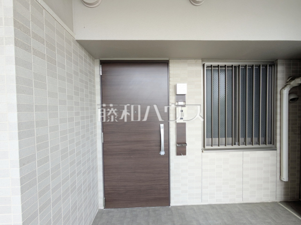 玄関　【オハナ豊田多摩平の森】