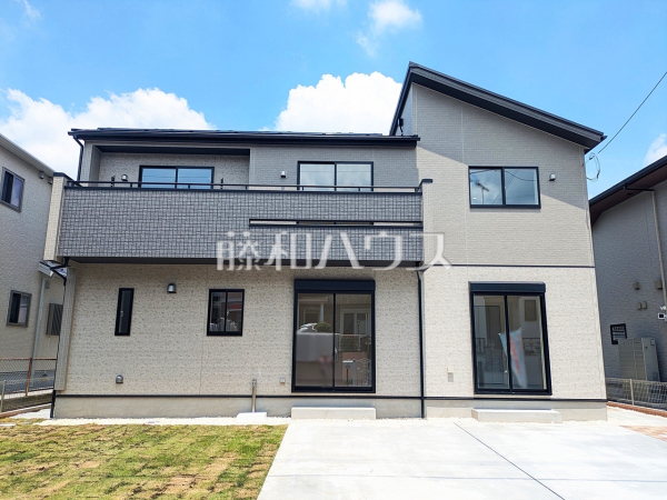 八王子市北野台1丁目　全1棟　新築分譲住宅物件画像