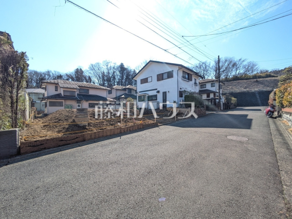 接道状況および現場風景　【八王子市北野台２丁目】
