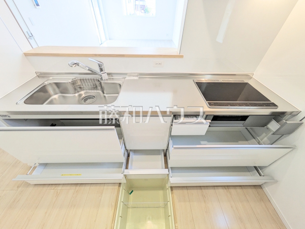 キッチン　【福岡市南区弥永５丁目】