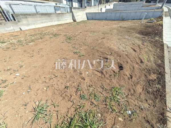 E号地　現地写真　【八王子市石川町】
