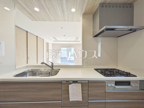 2号棟　キッチン　【八王子市石川町】