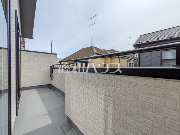 2号棟　バルコニー　【武蔵村山市残堀４丁目】