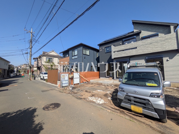 接道状況および現場風景　【東村山市秋津町３丁目】