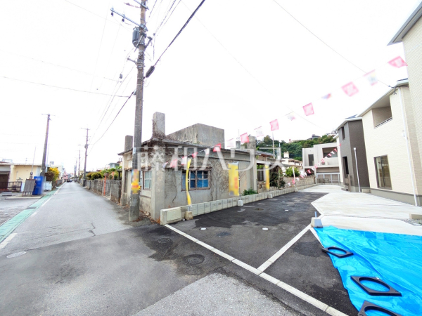 接道状況および現場風景　【豊見城市字我那覇】