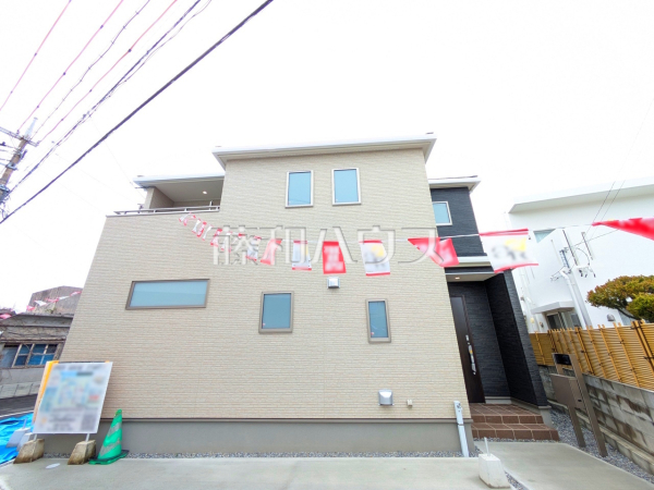 1号棟　外観　【豊見城市字我那覇】