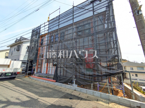 外観　【福岡市東区香椎３丁目】経験豊かなスタッフが分譲地だけでなく学校、スーパー、公園と周辺環境も合わせてご案内致します。