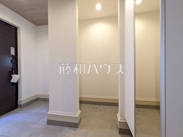 シューズクローク　【朝霞市浜崎４丁目】