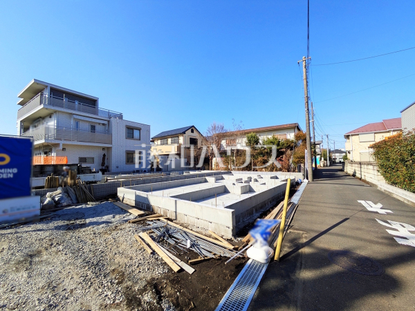 2号棟　外観　【日野市神明３丁目】
食洗機や浴室換気乾燥暖房機のほか、宅配ボックスなどあったら嬉しい設備が整う新築戸建てになります。